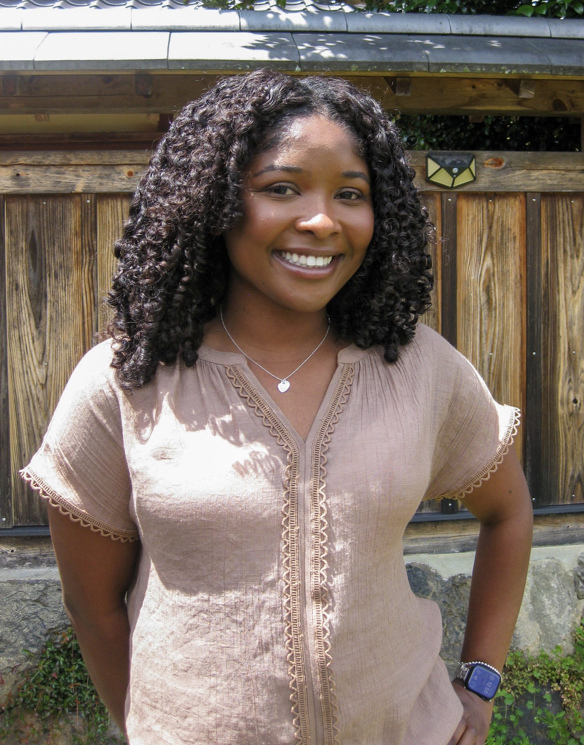 Portrait of Aya Fisher by Ángeles Maku.